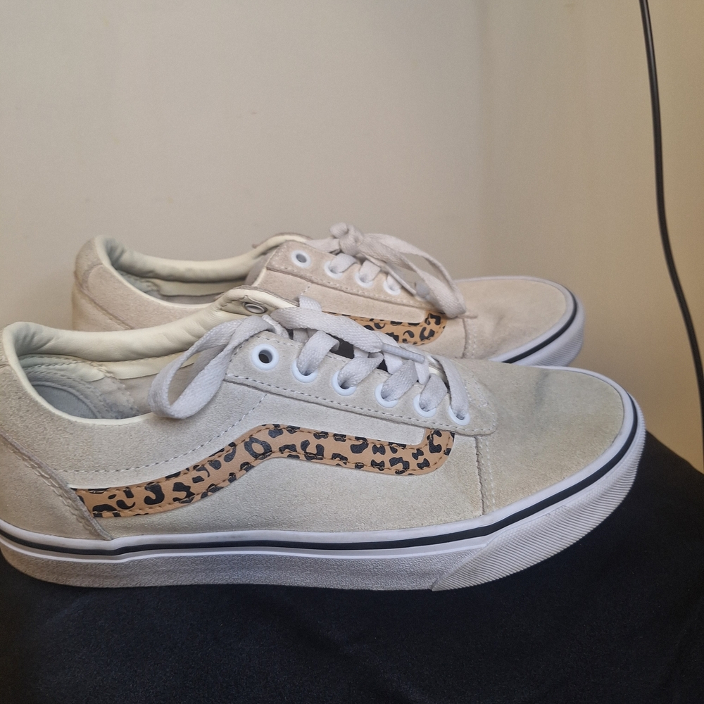 Vans Off White and Leopard Print Women's Sneakers Size 8.5